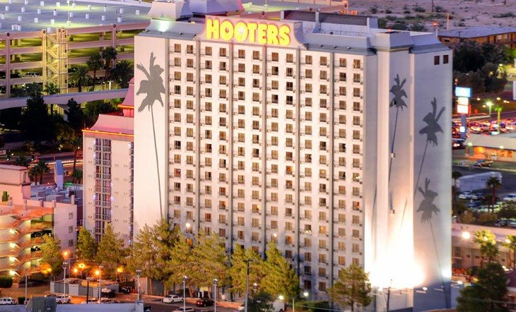 Indias Oyo US Highgate Buy 135 Mln Hooters Casino Hotel Las Vegas